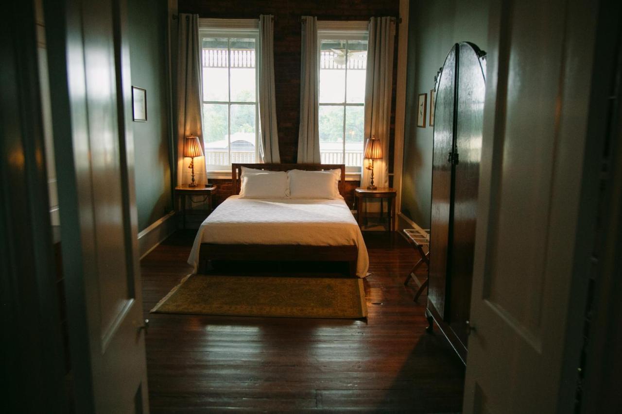 The Grand Hotel Hogansville Luaran gambar